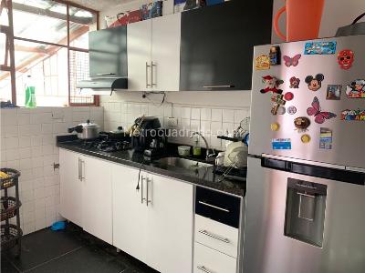 Casa en venta en San Luis, Bogotá · foto 8 de 20