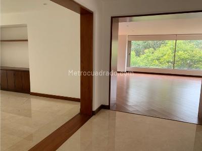 Apartamento de 4 alcobas en venta en Los Rosales, Bogotá, 510 m² · foto 6 de 20