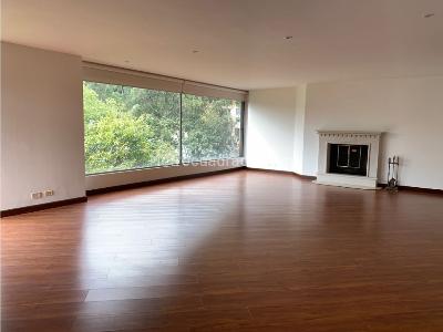 Apartamento de 4 alcobas en venta en Los Rosales, Bogotá, 510 m² · foto 9 de 20