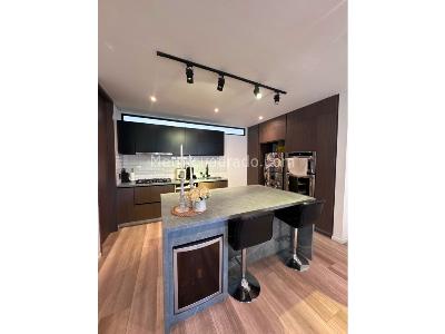 Apartamento en venta en Chico, Bogotá · foto 2 de 20
