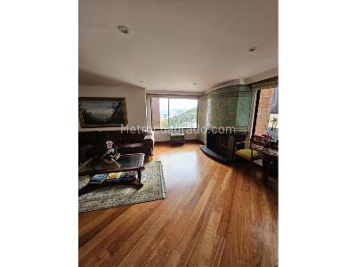Apartamento de 3 alcobas en venta en Chico Oriental, Bogotá, 258 m² · foto 10 de 20