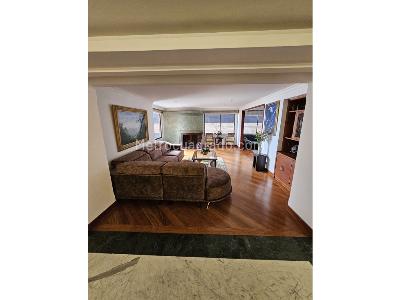 Apartamento de 3 alcobas en venta en Chico Oriental, Bogotá, 258 m² · foto 11 de 20