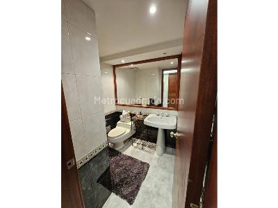 Apartamento de 3 alcobas en venta en Chico Oriental, Bogotá, 258 m² · foto 15 de 20