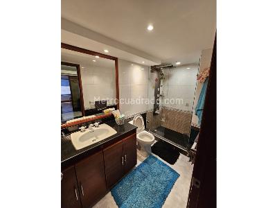 Apartamento de 3 alcobas en venta en Chico Oriental, Bogotá, 258 m² · foto 16 de 20