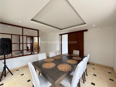 Casa de 5 alcobas en venta en Cerros De Yerbabuena, Chía, 555 m² · foto 17 de 20