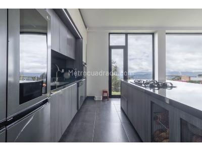 Casa en venta en Yerbabuena, Chía · foto 1 de 20