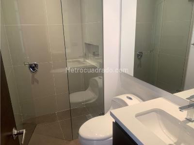 Apartamento de 4 alcobas en venta en Nogales Residencial, Bogotá, 253 m² · foto 14 de 17