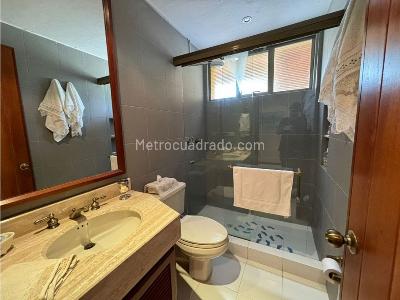 Casa de 3 alcobas en venta en La Calera, La Calera, 380 m² · foto 13 de 20