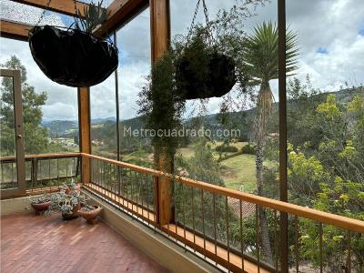 Casa de 3 alcobas en venta en La Calera, La Calera, 380 m² · foto 18 de 20
