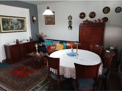 Casa de 5 alcobas en venta en La Soledad, Bogotá, 300 m² · foto 3 de 20