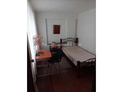Casa de 5 alcobas en venta en La Soledad, Bogotá, 300 m² · foto 6 de 20