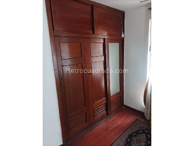 Casa de 5 alcobas en venta en La Soledad, Bogotá, 300 m² · foto 9 de 20