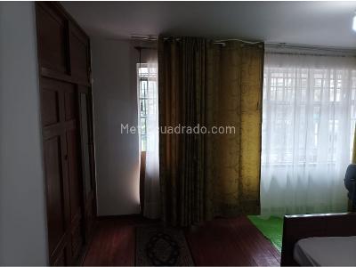 Casa de 5 alcobas en venta en La Soledad, Bogotá, 300 m² · foto 16 de 20
