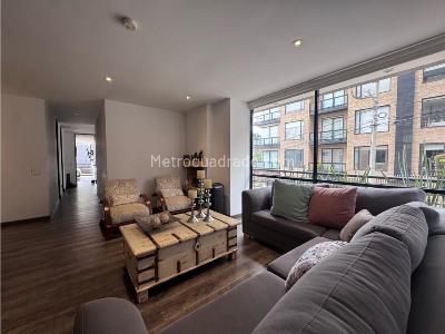 Apartamento de 3 alcobas en venta en Bella Suiza, Bogotá, 103 m² · foto 7 de 20