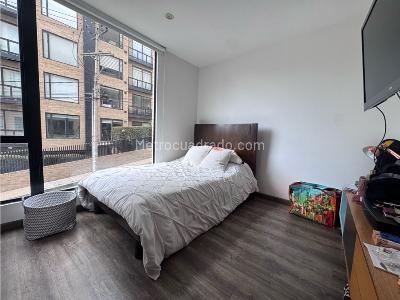 Apartamento de 3 alcobas en venta en Bella Suiza, Bogotá, 103 m² · foto 10 de 20