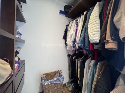 Apartamento de 3 alcobas en venta en Bella Suiza, Bogotá, 103 m² · foto 15 de 20