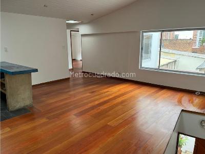 Casa de 5 alcobas en venta en La Macarena, Bogotá, 529 m² · foto 7 de 18