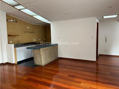 Casa de 5 alcobas en venta en La Macarena, Bogotá, 529 m² · foto 8 de 18