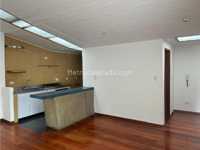 Casa de 5 alcobas en venta en La Macarena, Bogotá, 529 m² · foto 10 de 18