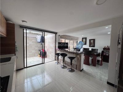Casa de 3 alcobas en venta en Balmoral, Chía, 230 m² · foto 7 de 20
