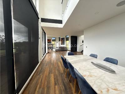 Casa de 4 alcobas en venta en Cerros De Yerbabuena, Chía, 750 m² · foto 3 de 20
