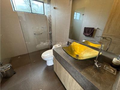 Casa de 4 alcobas en venta en Cerros De Yerbabuena, Chía, 750 m² · foto 6 de 20