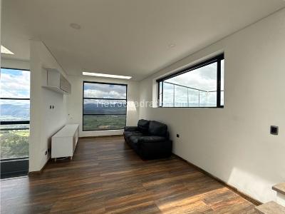 Casa de 4 alcobas en venta en Cerros De Yerbabuena, Chía, 750 m² · foto 7 de 20