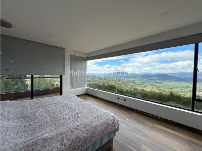 Casa de 4 alcobas en venta en Cerros De Yerbabuena, Chía, 750 m² · foto 11 de 20
