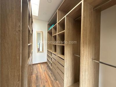 Casa de 4 alcobas en venta en Cerros De Yerbabuena, Chía, 750 m² · foto 13 de 20