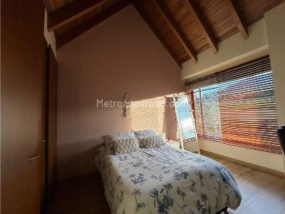 Casa de 4 alcobas en venta en La Calera, La Calera, 510 m² · foto 8 de 17
