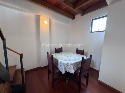 Apartaestudio en venta en Chapinero Alto, Bogotá, 52 m² · foto 3 de 14