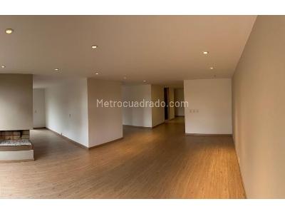 Apartamento de 3 alcobas en venta en Santa Barbara, Bogotá, 180 m² · foto 10 de 20