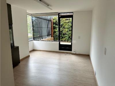 Apartamento de 3 alcobas en venta en Santa Barbara, Bogotá, 180 m² · foto 15 de 20