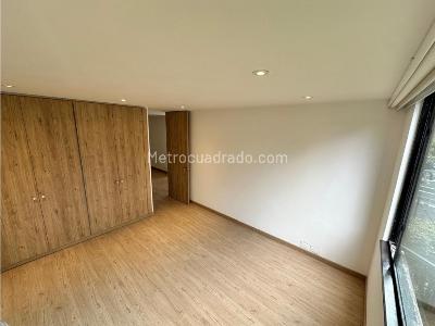 Apartamento de 3 alcobas en venta en Santa Barbara, Bogotá, 180 m² · foto 19 de 20