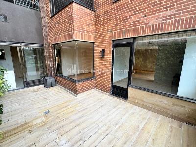 Apartamento de 3 alcobas en venta en Santa Barbara, Bogotá, 180 m² · foto 2 de 20