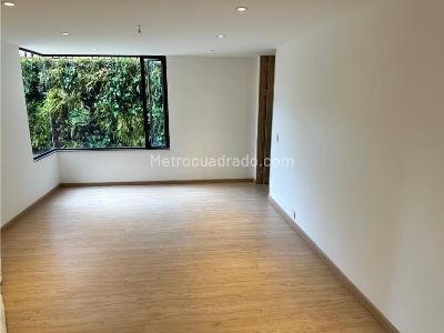Apartamento de 3 alcobas en venta en Santa Barbara, Bogotá, 180 m² · foto 9 de 20