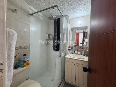 Apartamento de 3 alcobas en venta en Villa Magdala, Bogotá, 63 m² · foto 5 de 15