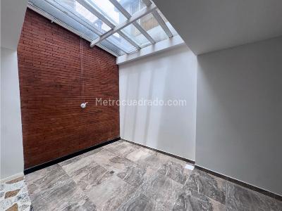 Casa de 5 alcobas en arriendo en Pasadena, Bogotá, 250 m² · foto 12 de 20