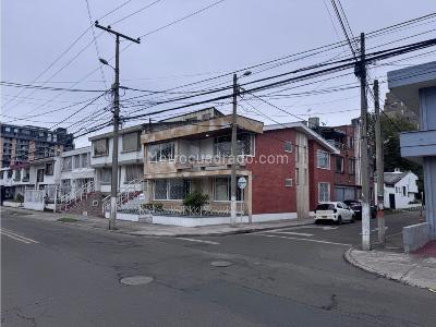 Casa de 5 alcobas en arriendo en Pasadena, Bogotá, 250 m² · foto 2 de 20