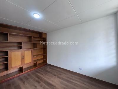 Casa de 5 alcobas en arriendo en Pasadena, Bogotá, 250 m² · foto 3 de 20
