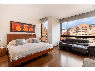 Apartamento en venta en Country Club, Bogotá · foto 7 de 16