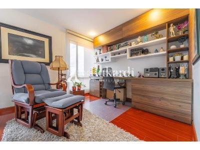 Apartamento de 4 alcobas en venta en Niza, Bogotá, 184 m² · foto 8 de 15