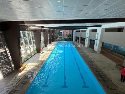 Apartamento en venta en Loma De Los Bernal, Medellín · foto 10 de 20