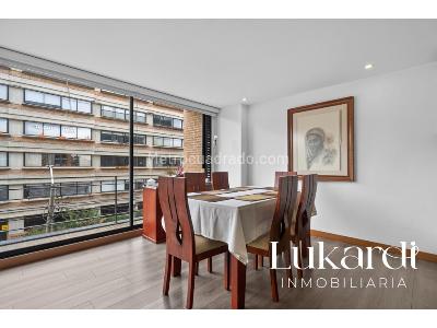 Apartamento de 3 alcobas en venta en Santa Barbara, Bogotá, 138 m² · foto 3 de 15