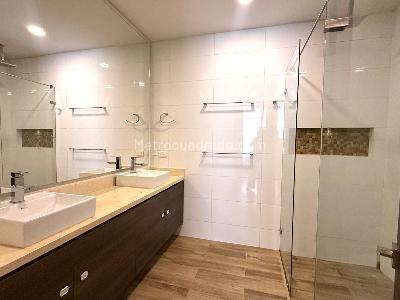 Apartamento en venta en La Carolina, Bogotá · foto 9 de 12