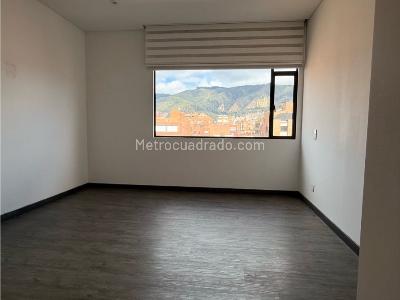 Apartamento de 3 alcobas en venta en Country Club, Bogotá, 160 m² · foto 7 de 15