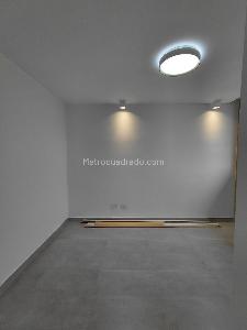 Apartaestudio en venta en Industrial Centenario, Bogotá, 27 m² · foto 7 de 20