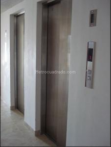 Apartamento de 4 alcobas en venta en San Carlos Tibabita, Bogotá, 87 m² · foto 16 de 20