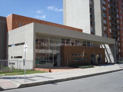 Apartamento de 4 alcobas en venta en San Carlos Tibabita, Bogotá, 87 m² · foto 2 de 20