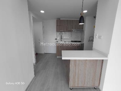 Apartamento en venta en Industrial Centenario, Bogotá · foto 3 de 20